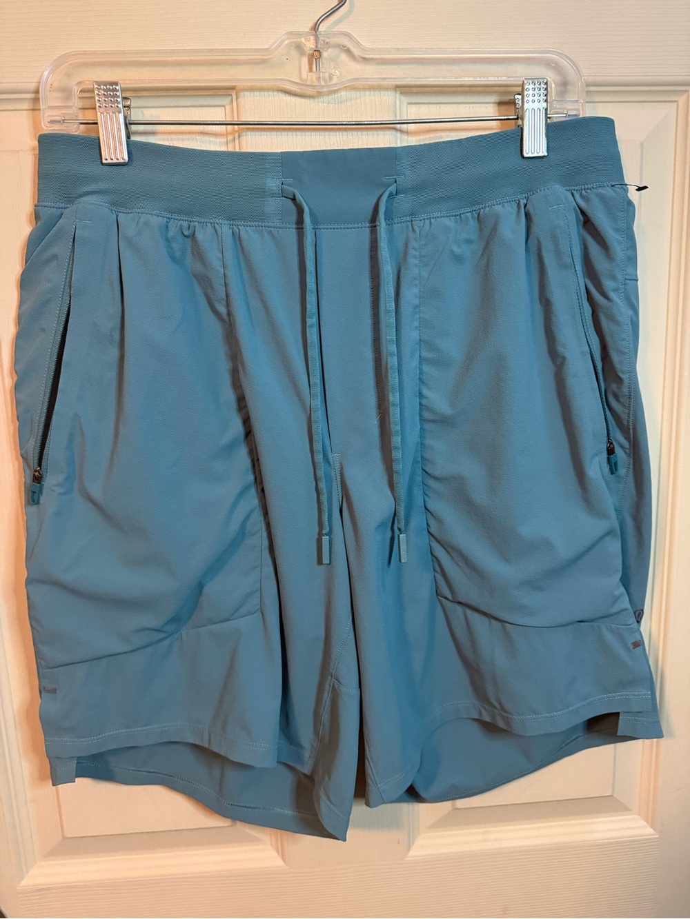 Lululemon License to Train Shorts Blue Men’s Size Large